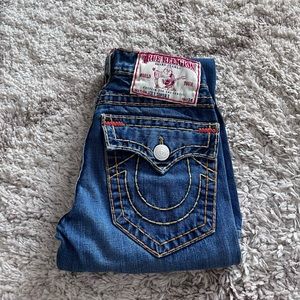 True religion joey super t size 28 (ACTUAL MEASUREMENT) flare jeans
